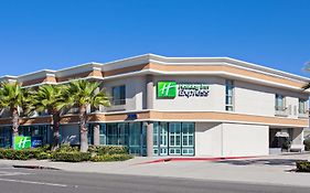 Holiday Inn Express Newport Beach California 3*